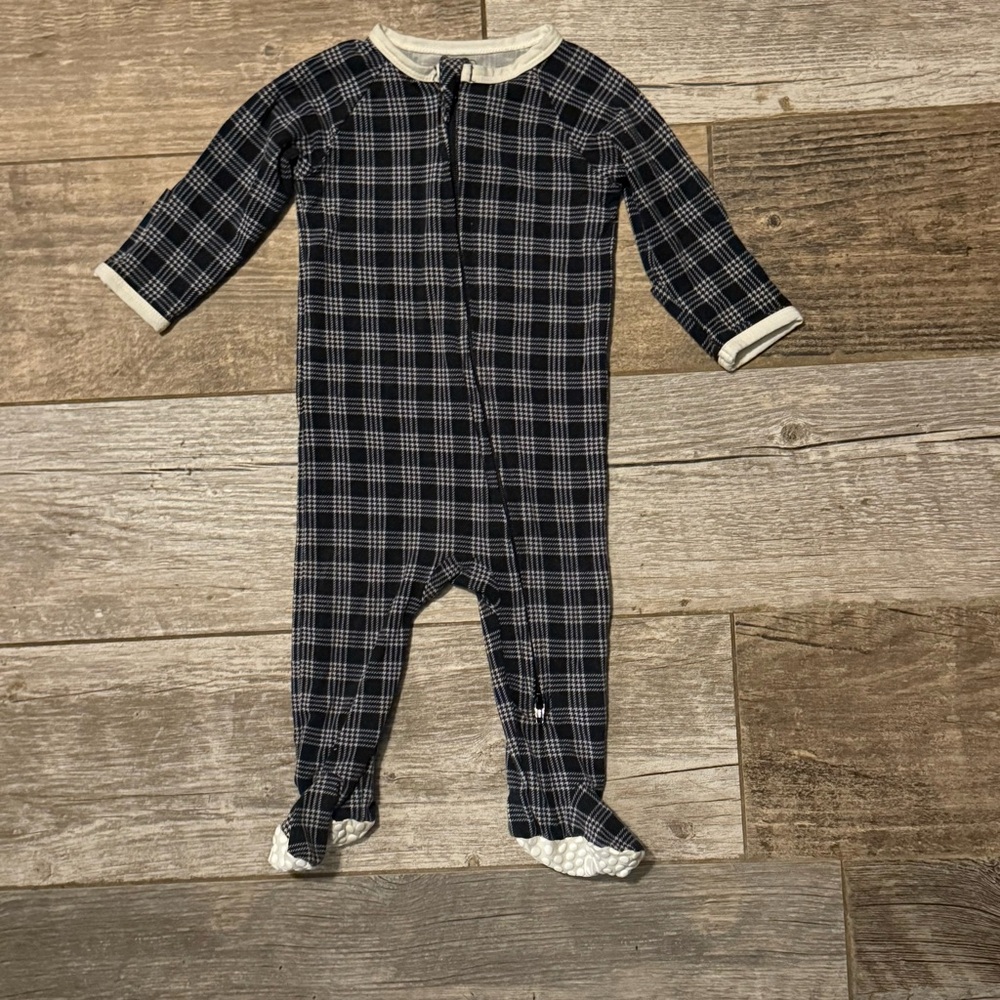 Sweet Bamboo 0-3 Mo Black Plaid Footie Sleeper Double Zipper